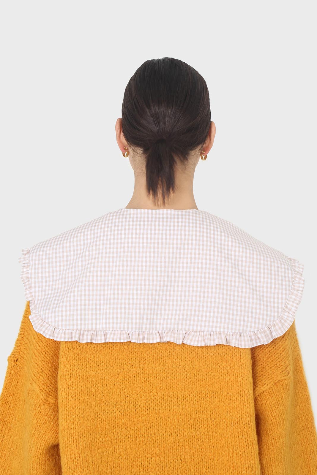 Beige and white gingham detachable collar