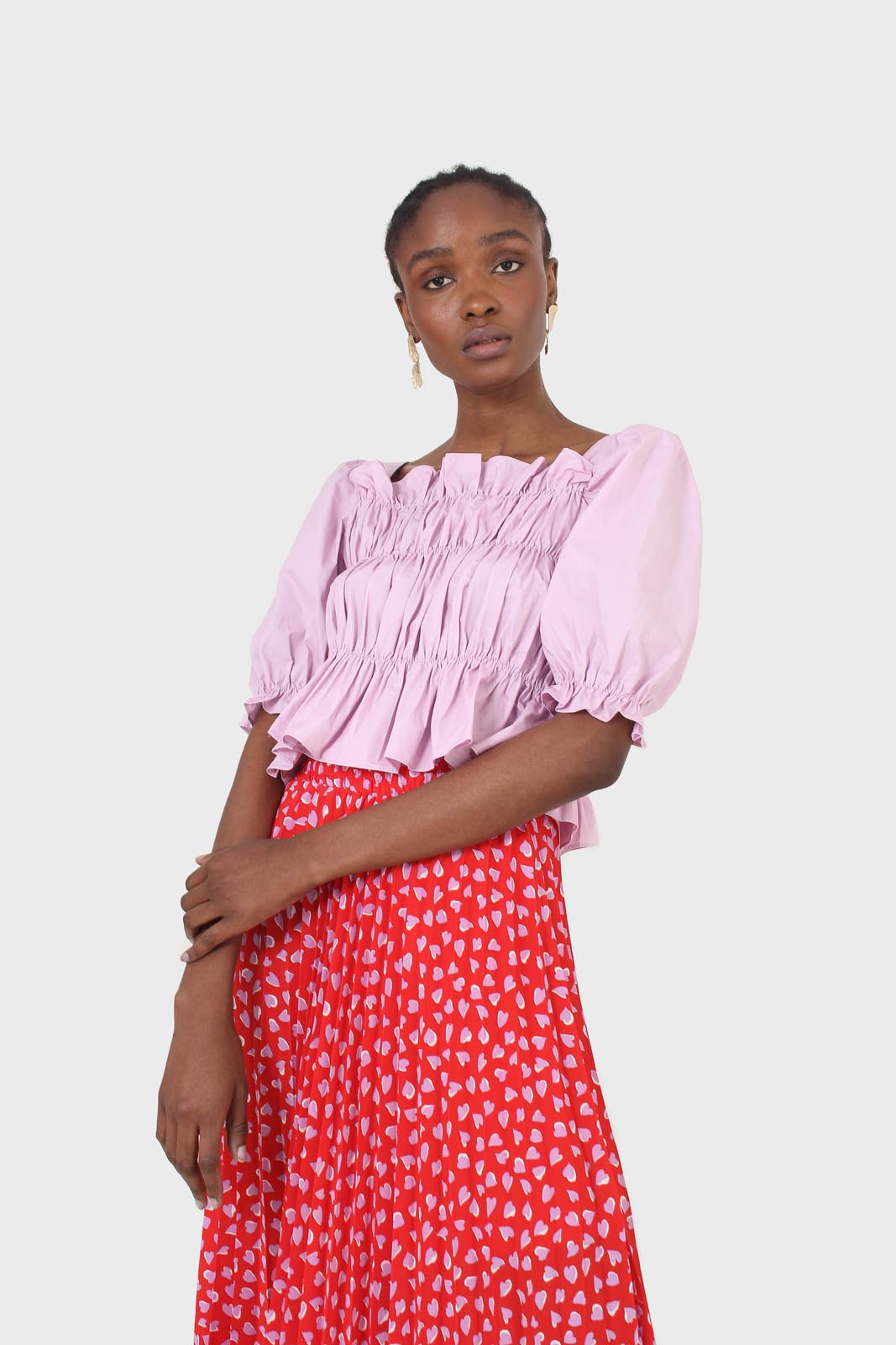 Red and pink heart print pleated midi skirt