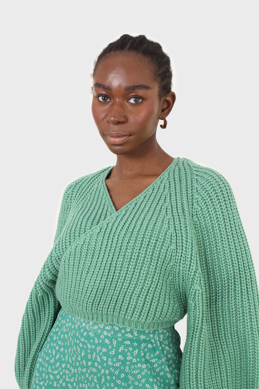 Green cross over balloon sleeve sweater