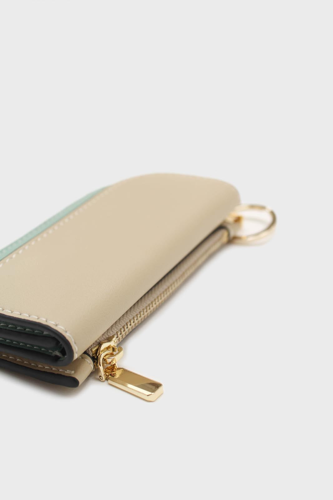 Ivory and aqua genuine leather cardholder