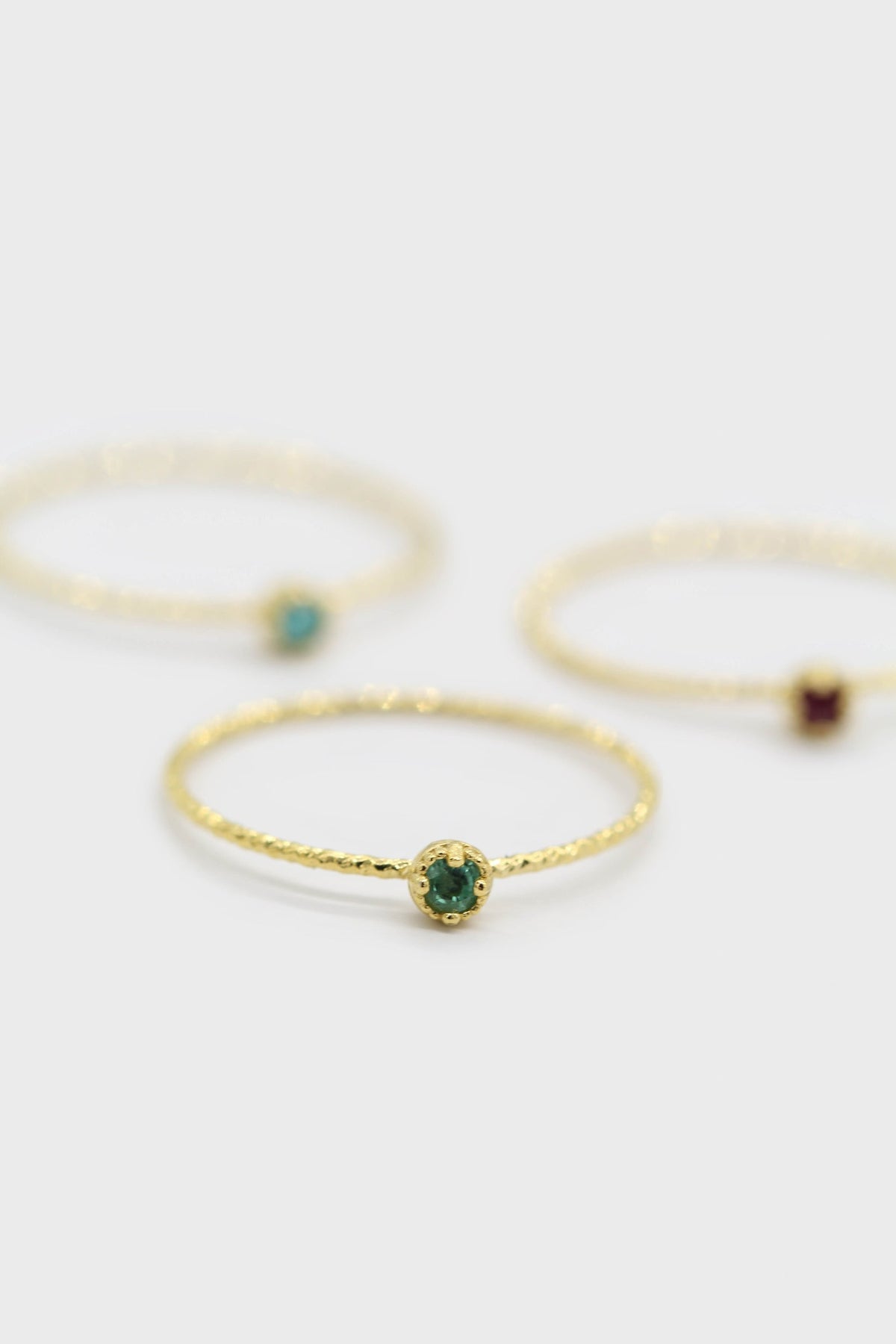 Gold emerald birthstone ring / May - green