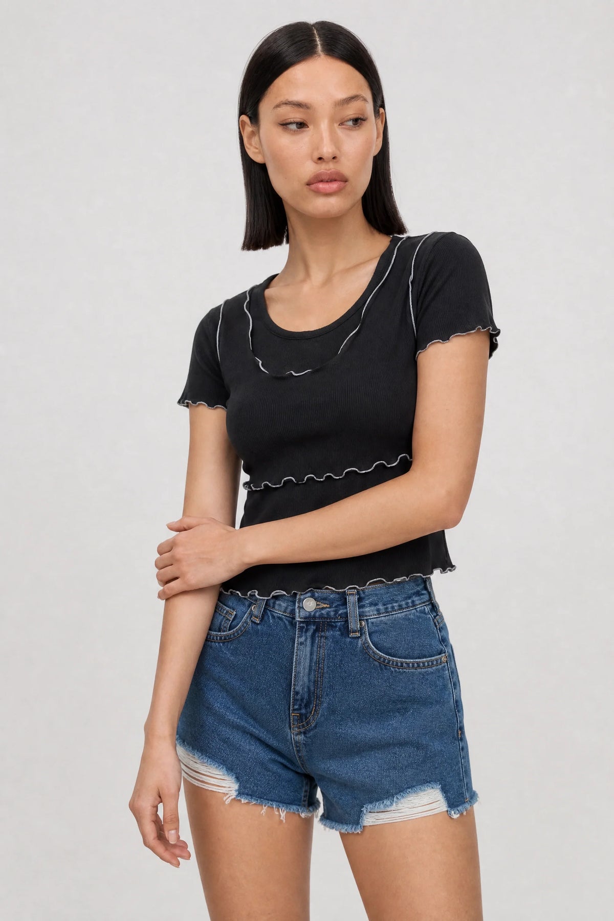 Black and white lettuce trim double layer tank tee