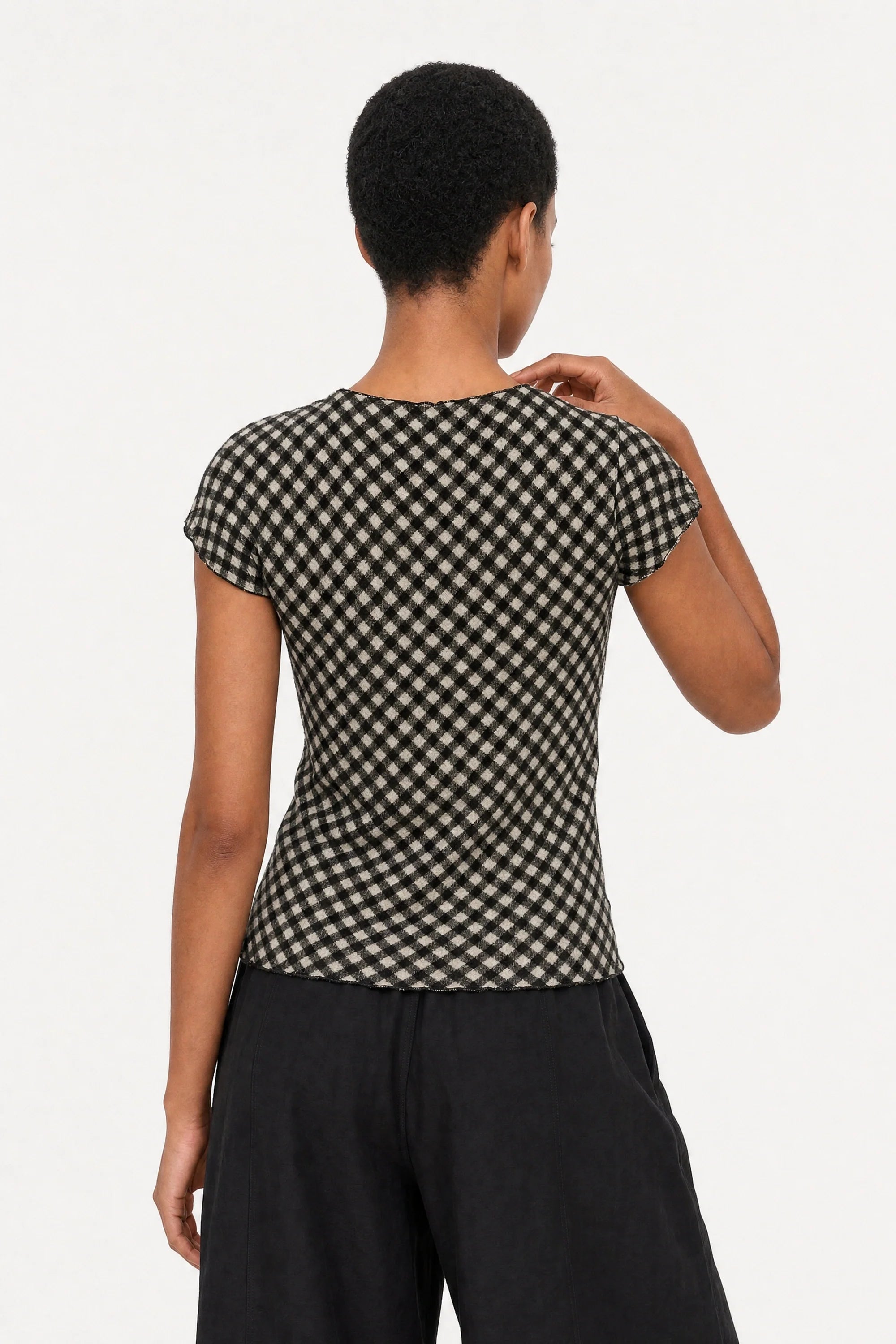 Black and ivory diagonal checked scrunched tee