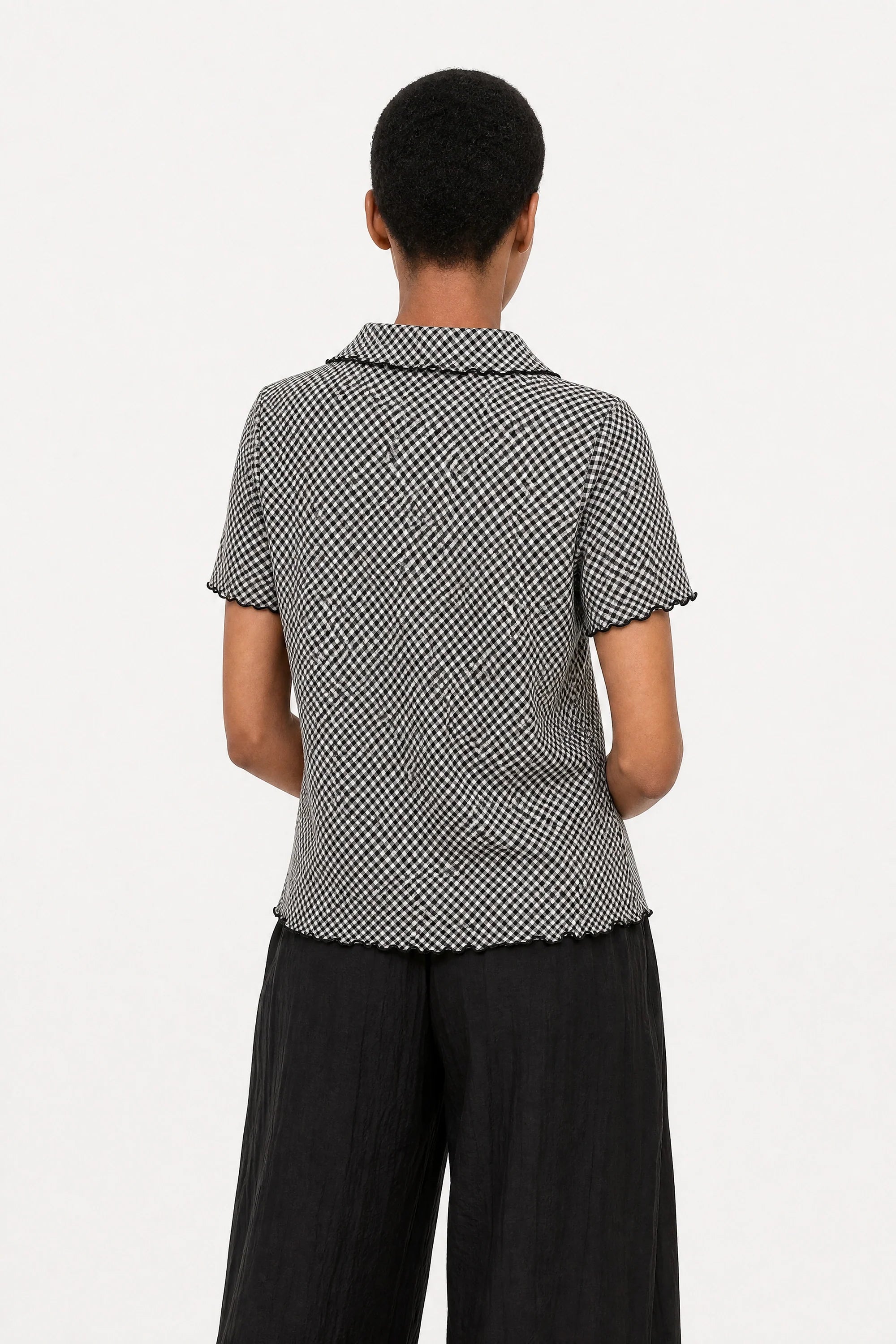 Black and white gingham lettuce trim short sleeve shirt