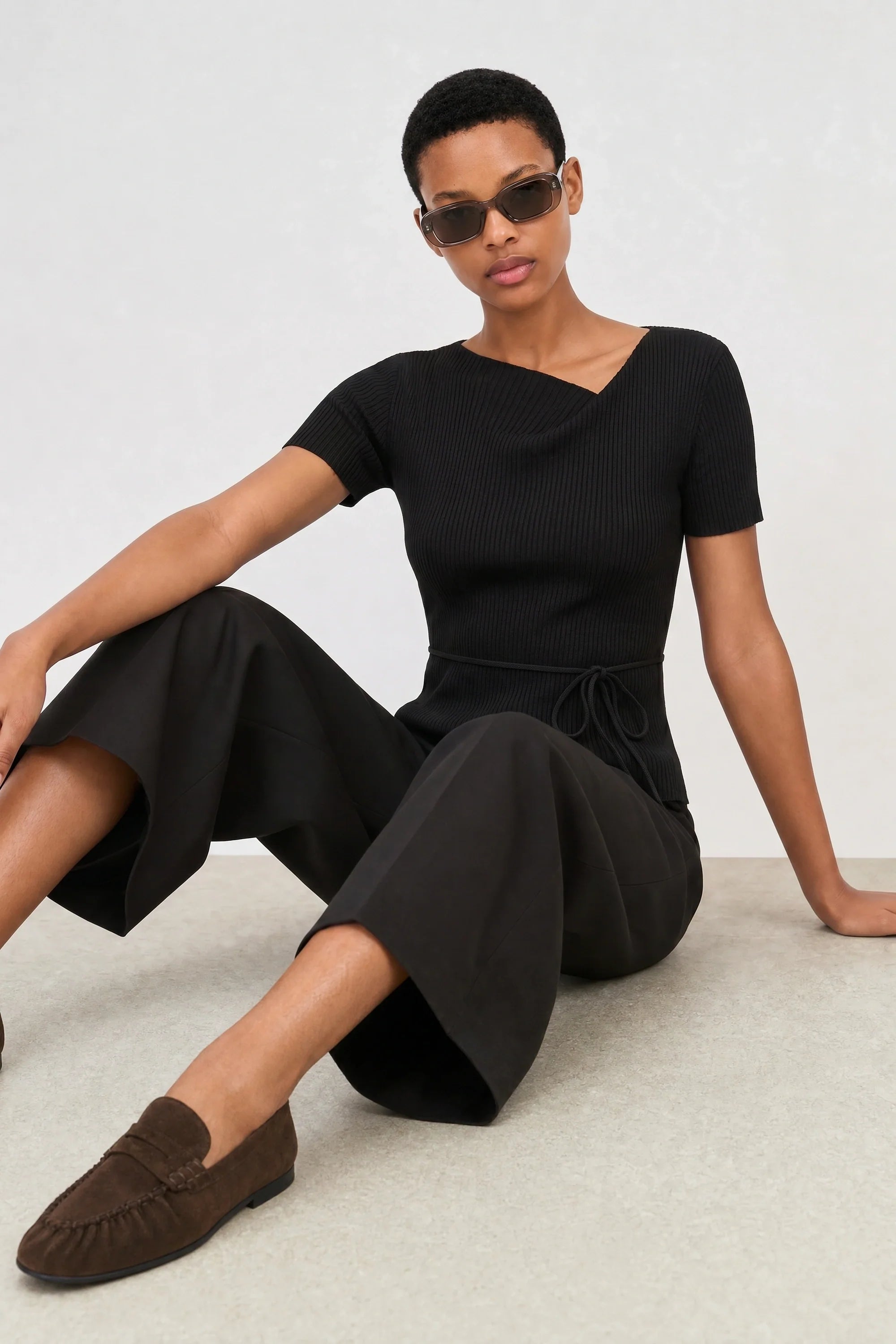 Black ribbed asymmetric neckline knit tee