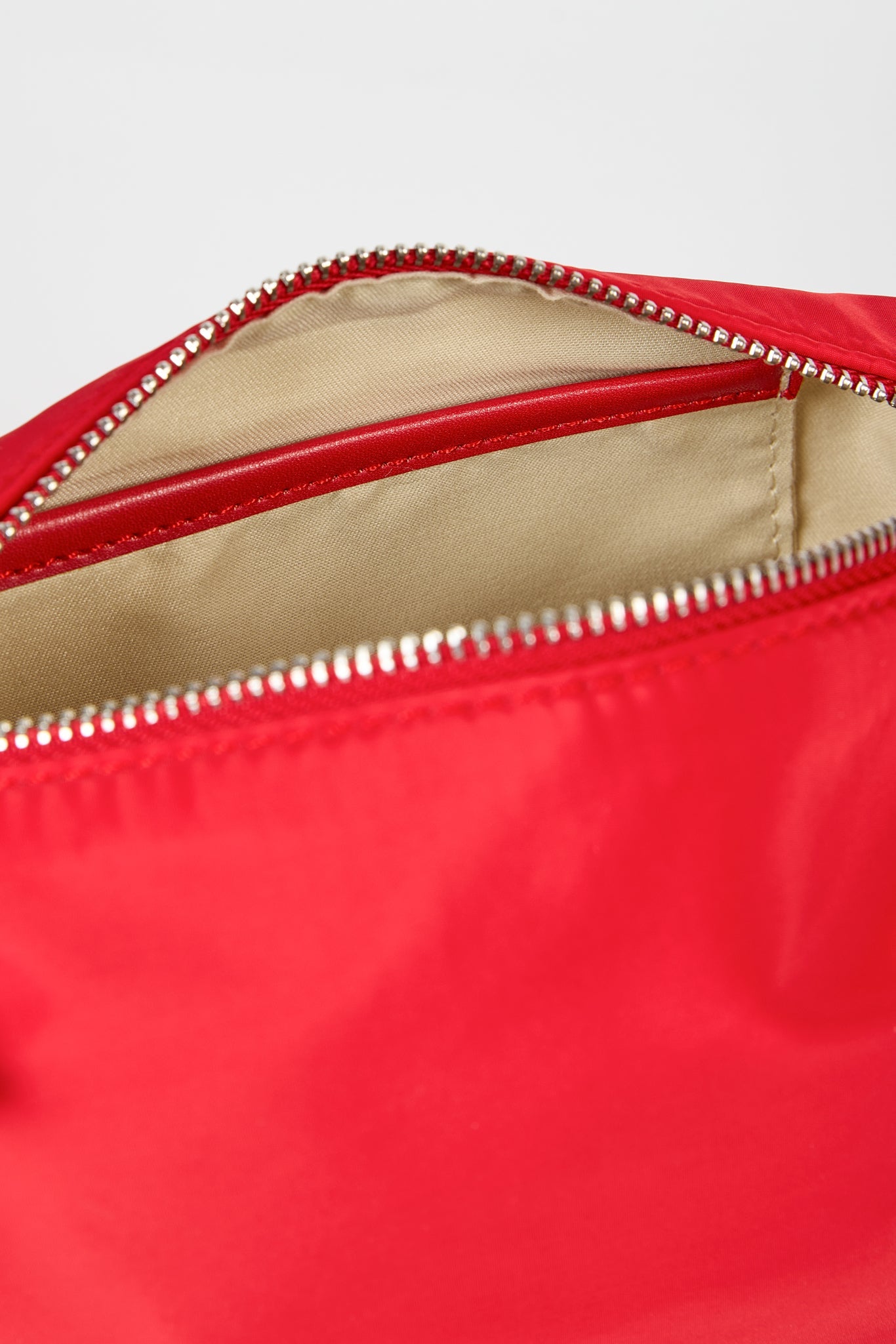 Bright red smooth mini shoulder bag