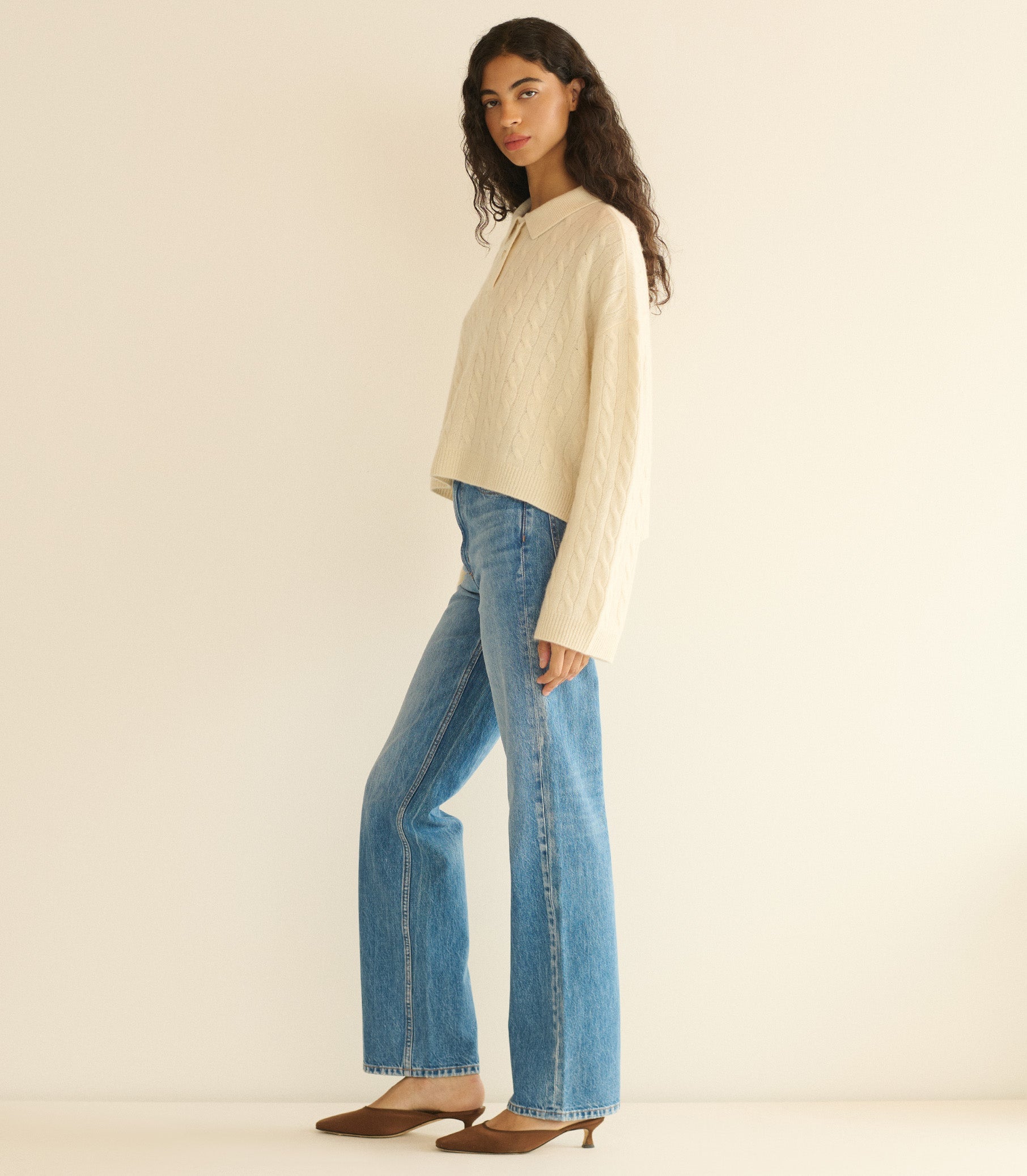 CAMBRIDGE CASHMERE SWEATER -- MAGNOLIA