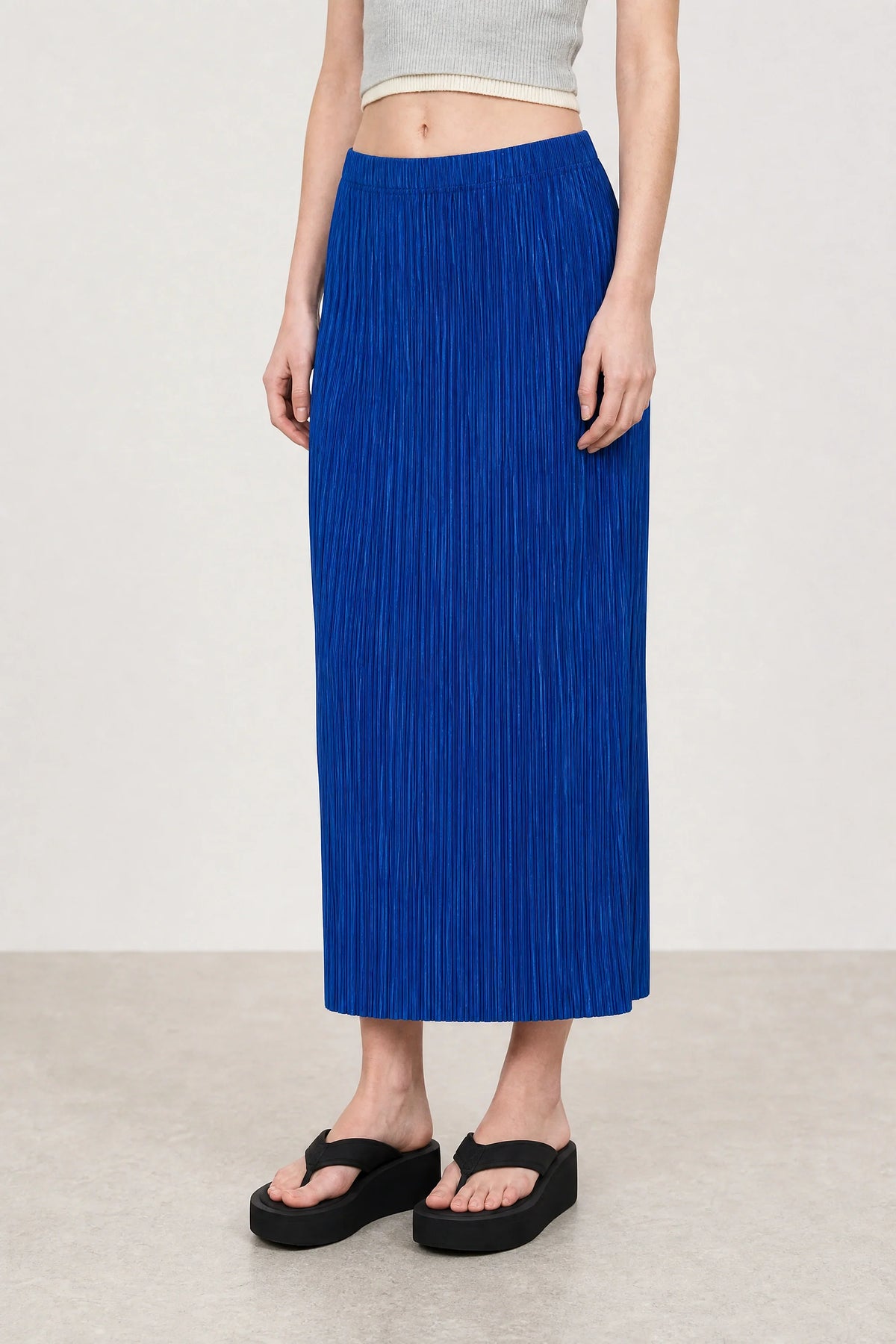 Cobalt blue ribbed skirt