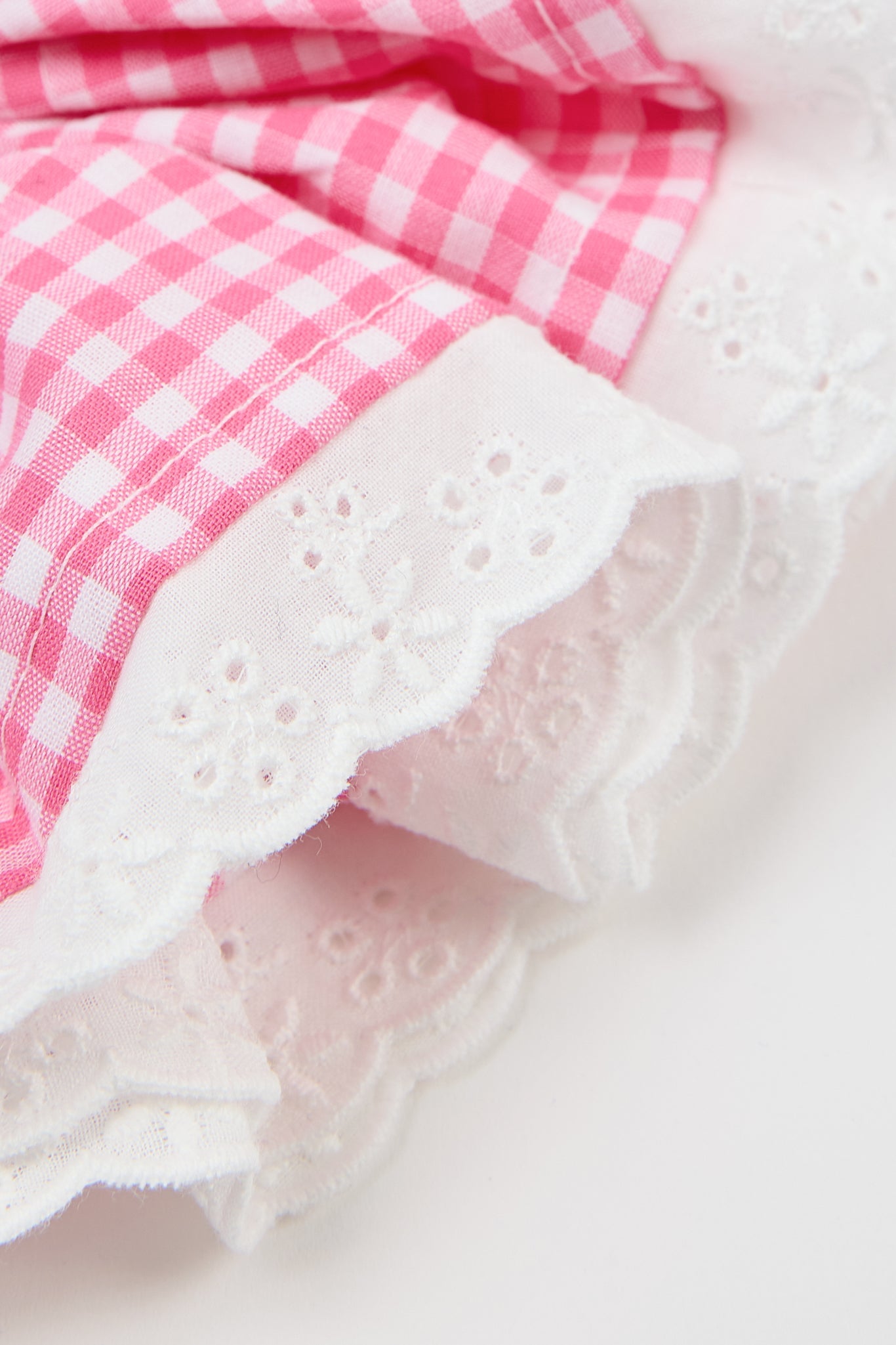 Hot pink gingham white eyelet trim scrunchie