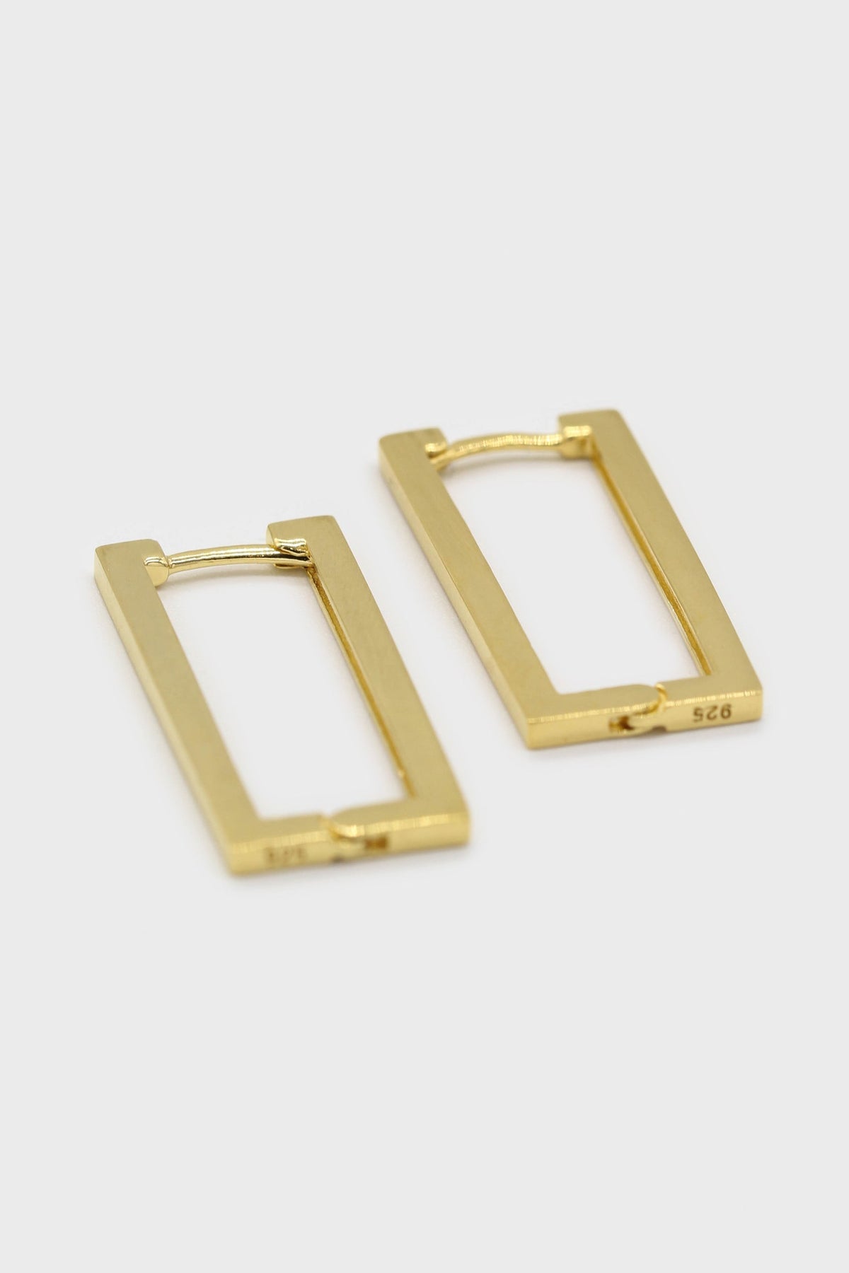 Gold perfect rectangle earrings