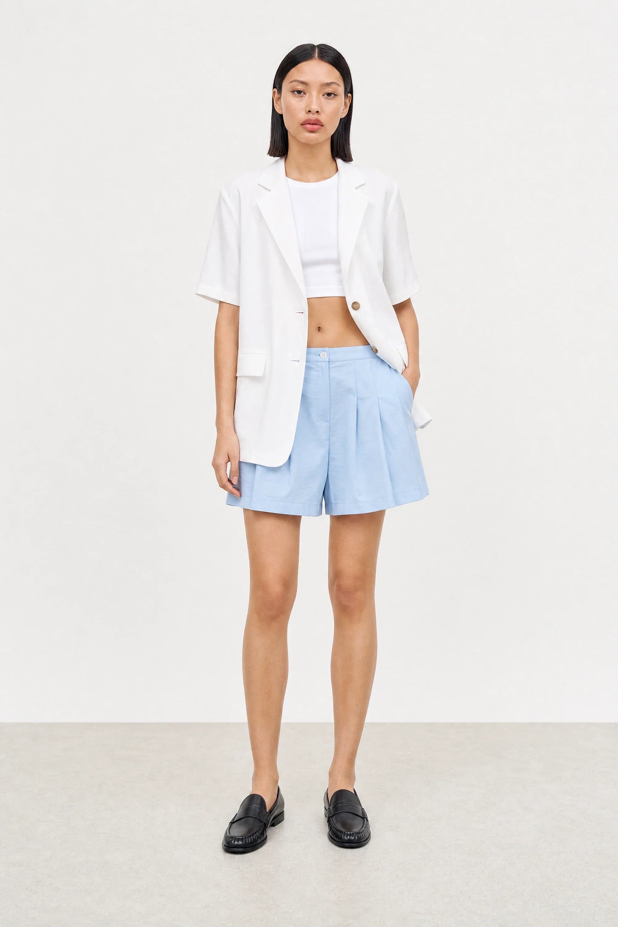 Ivory short sleeved boxy blazer
