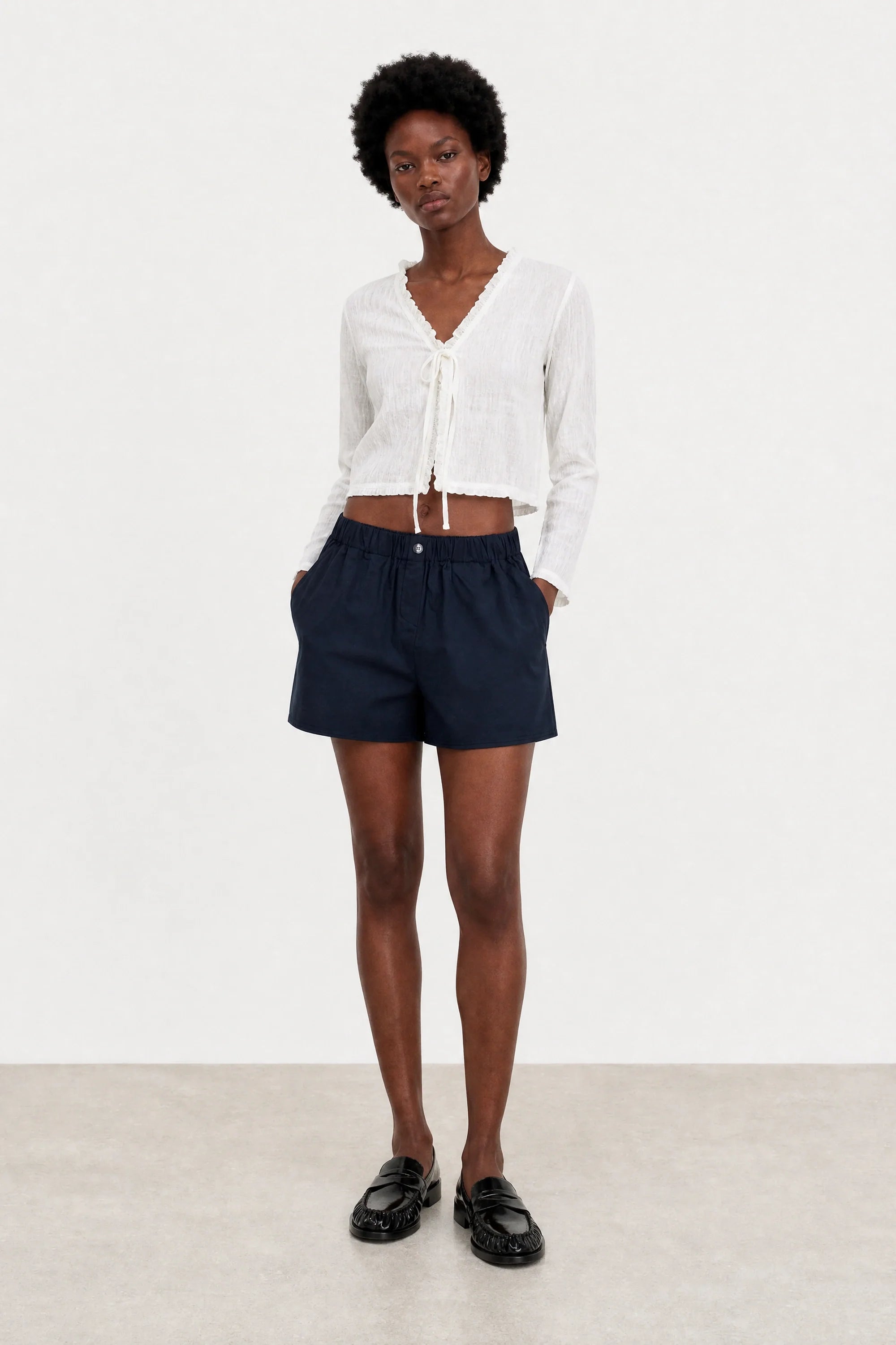Navy blue ruched waist simple tailored shorts