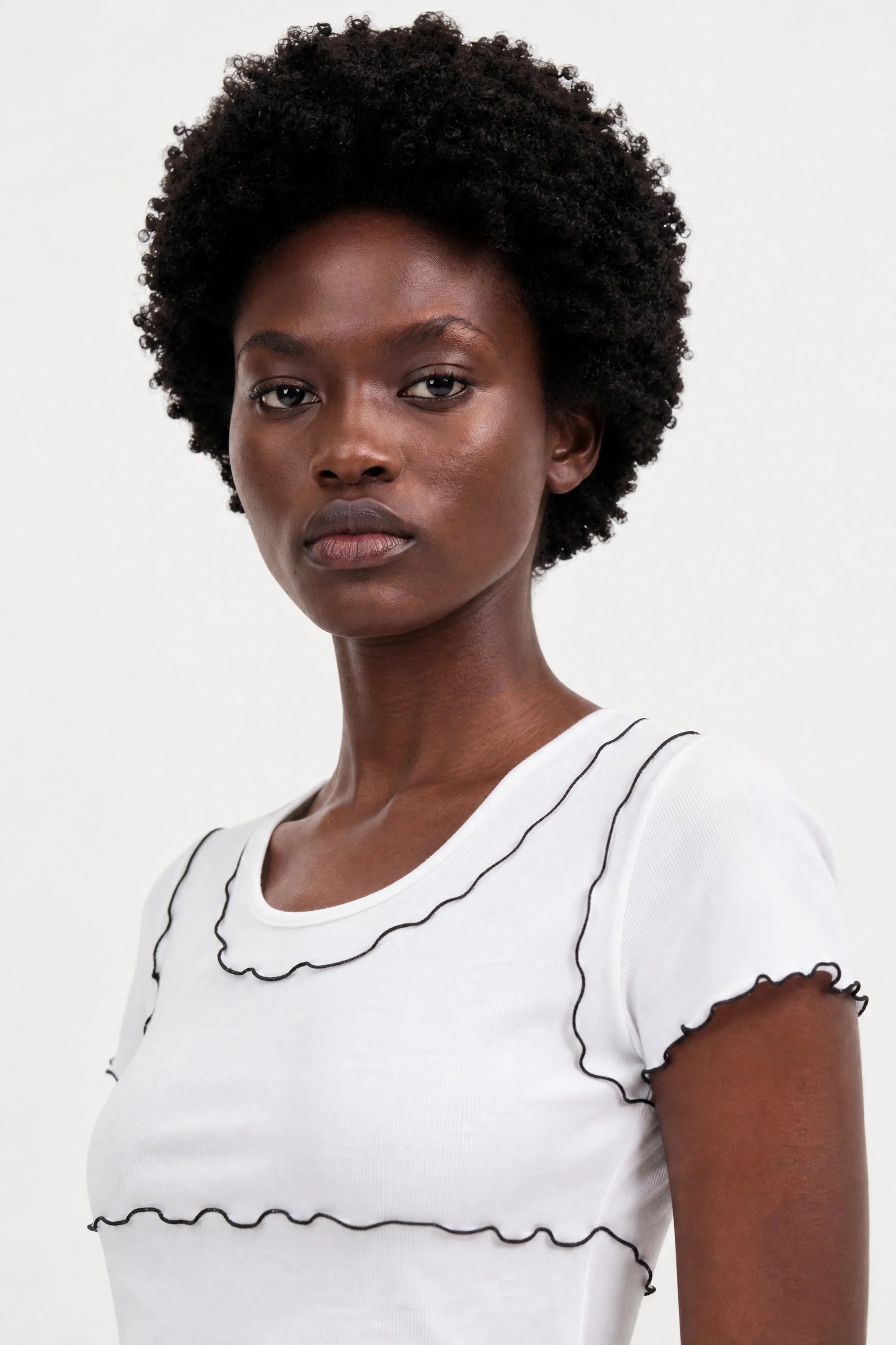 White and black lettuce trim double layer tank tee