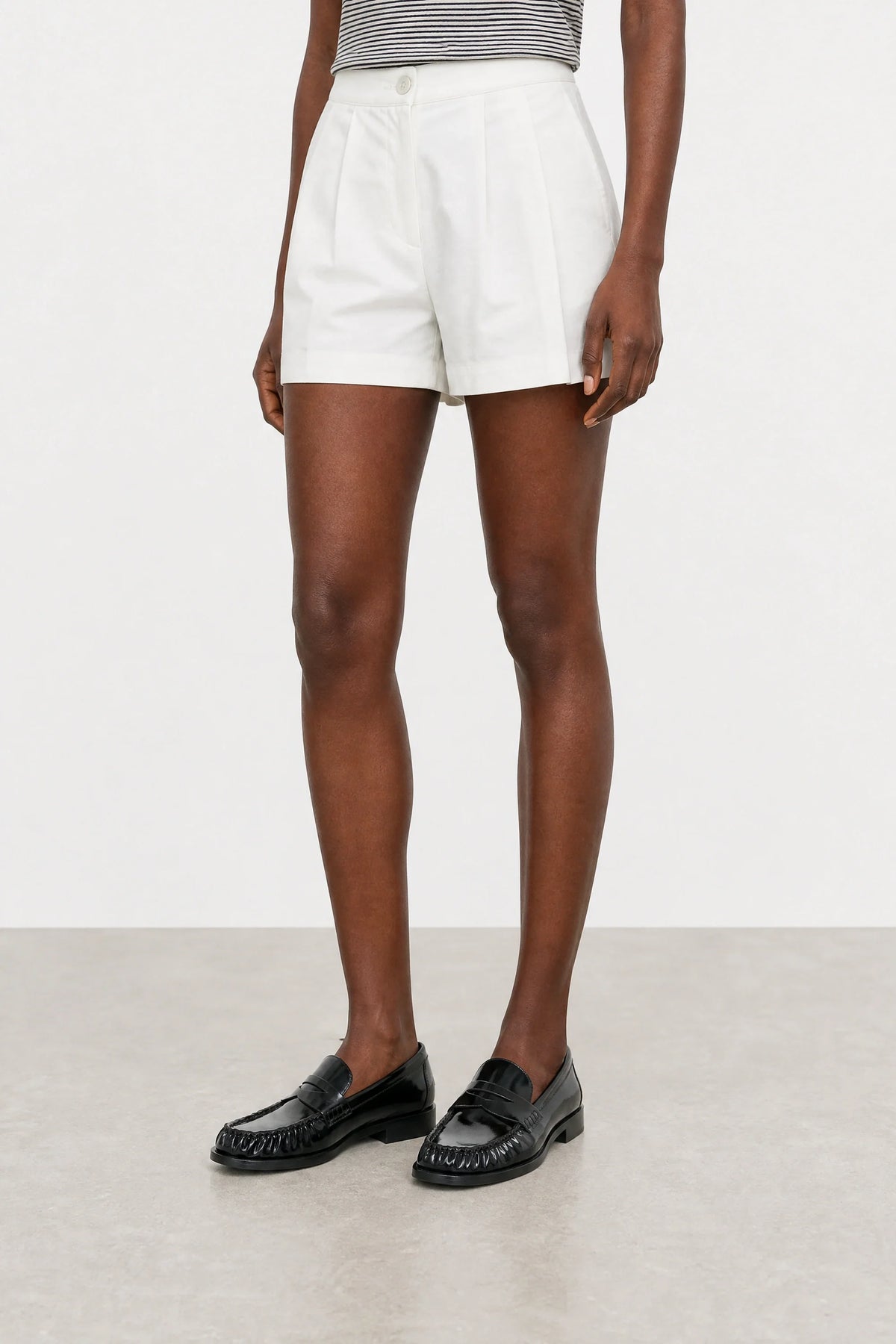 White double pleat tailored shorts