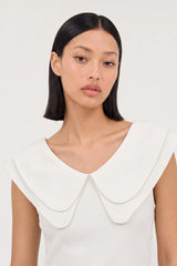 White giant pointed double collar sleeveless top